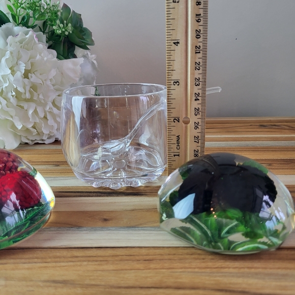 Vintage Jam Jar with 2 Lucite Lids, Blackberry and Raspberry, Plastic - Picture 6 of 9